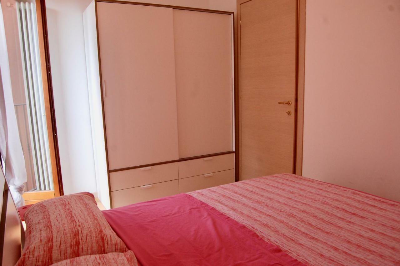 דירות Sueglio Casa Patrizia מראה חיצוני תמונה